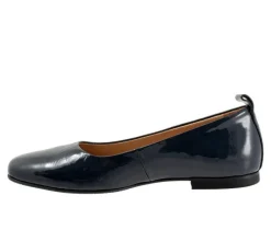 Women's Bueno Elizabeth Flats