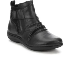 Women's Clarks Laurieann Park Booties