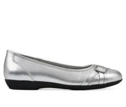 Women's Cliffs by White Mountain Calming Flats