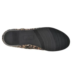 Women's Cliffs by White Mountain Huda Booties