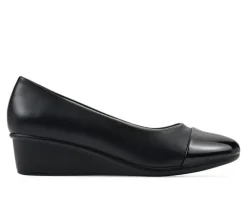 Women's Cliffs by White Mountain Bolivia Wedges