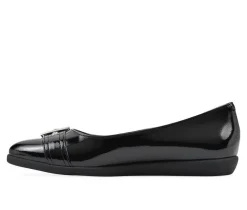 Women's Cliffs by White Mountain Miliani Flats