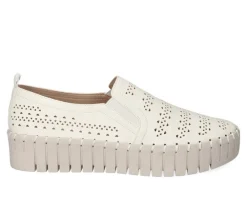 Women's Easy Street Peppy Sneakers