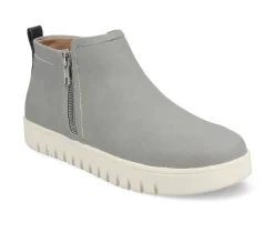 Women's Journee Collection Alita Booties