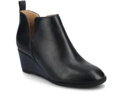 Women's Journee Collection Mylee Wedge Booties