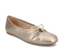 Women's Journee Collection Callee Flats
