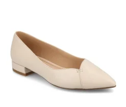 Women's Journee Collection Carmin Flats