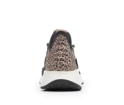 Women's New Balance Roav V1 Sneakers