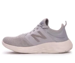 Women's New Balance WSPTV2 Sneakers