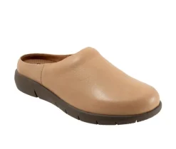 Women's Softwalk Andria Clogs