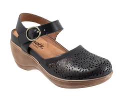 Women's Softwalk Mabelle Perf Clogs