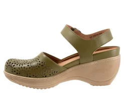 Women's Softwalk Mabelle Perf Clogs