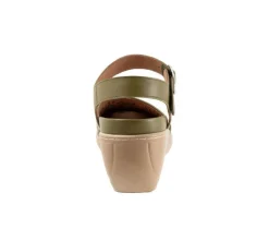 Women's Softwalk Mabelle Perf Clogs