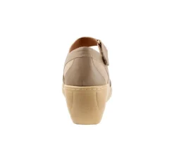 Women's Softwalk Miri Heeled Clogs