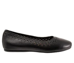 Women's Softwalk Selma Flats
