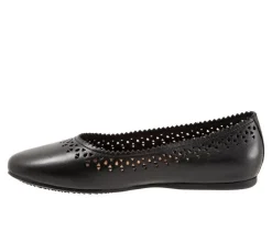 Women's Softwalk Selma Flats