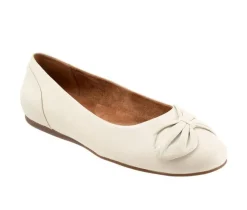 Women's Softwalk Sofia Flats