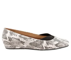 Women's Softwalk Vianna Flats