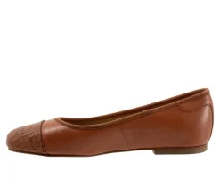 Women's Trotters Clara Flats