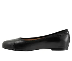Women's Trotters Clara Flats