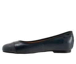 Women's Trotters Clara Flats