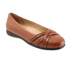 Women's Trotters Daphne Flats