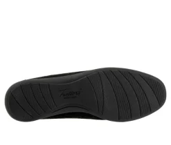 Women's Trotters Delmara Perf Flats