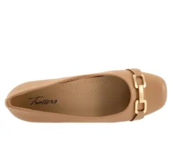 Women's Trotters Sadie Flats