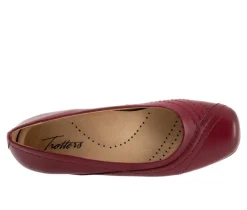 Women's Trotters Sasha Flats