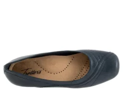 Women's Trotters Sasha Flats