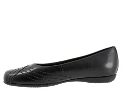 Women's Trotters Sasha Flats