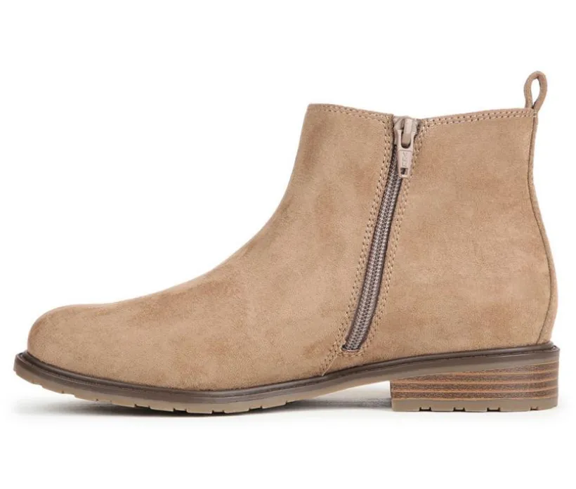 Women's Vintage 7 Eight Charm Booties