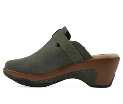 Women's White Mountain Viewed Clogs