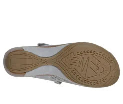Women's White Mountain Vinto2 Clogs